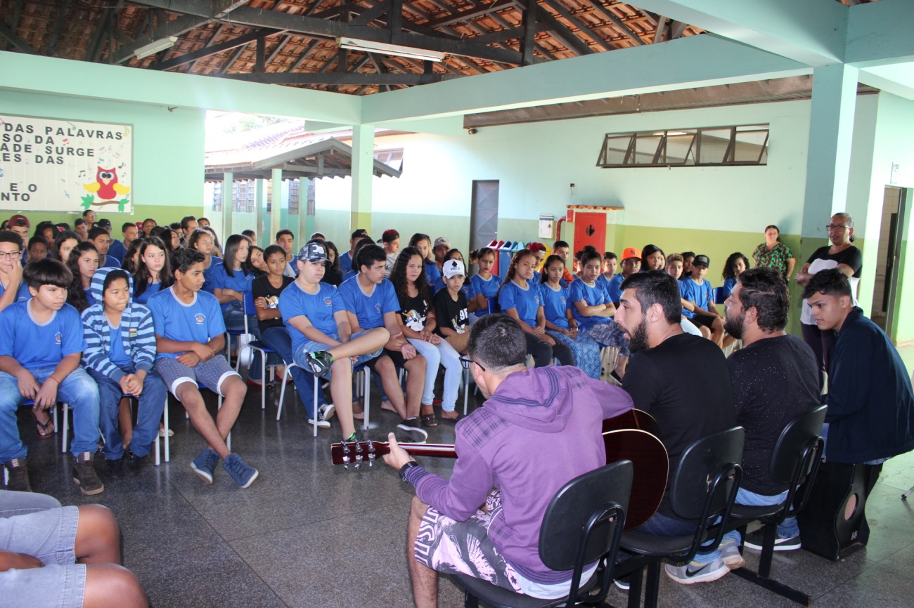 Escola Professora Maria de Lourdes Aquino Sotana