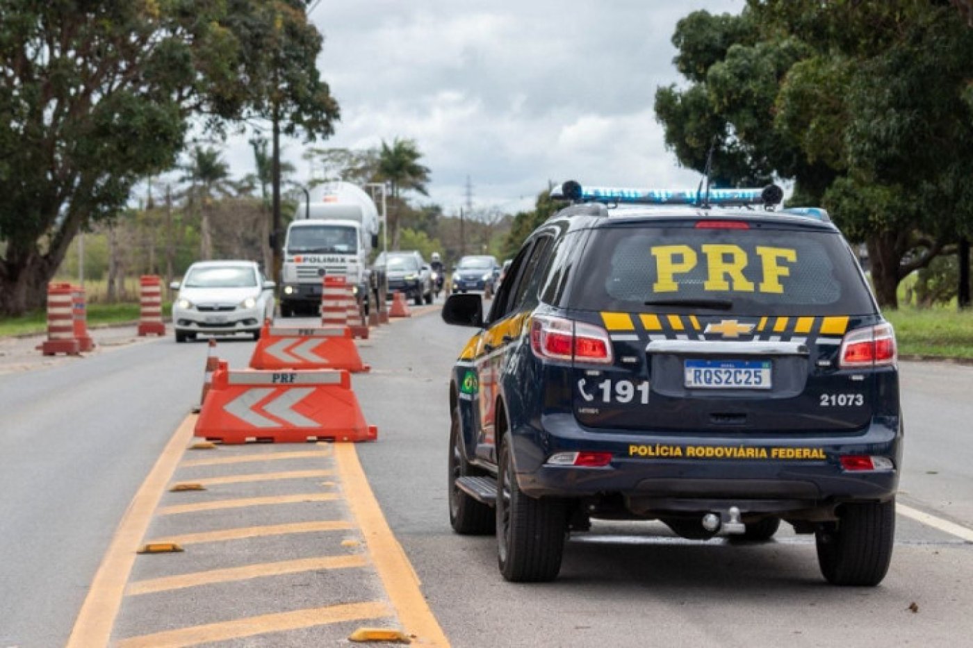 PRF deve evitar abordagens sem risco nas rodovias federais no domingo