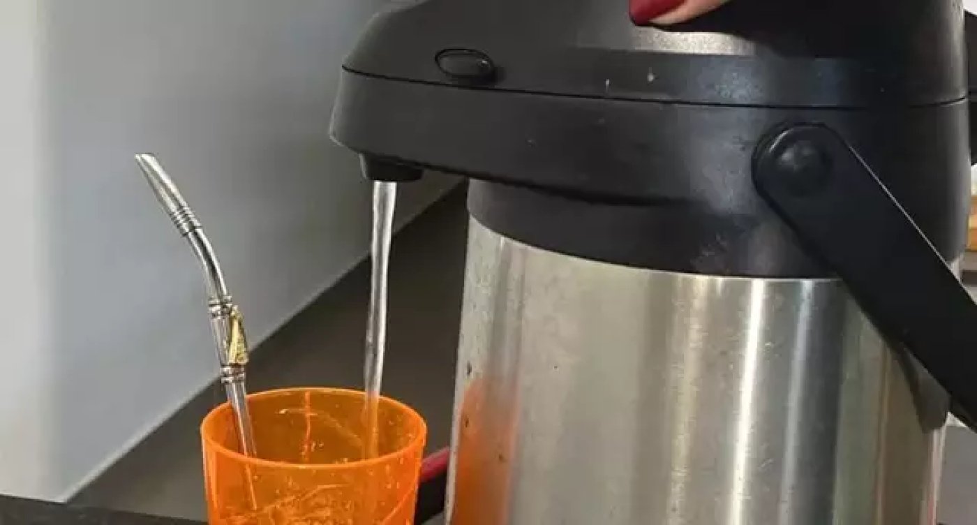 Do tereré ao celular, hábitos do dia podem custar uma noite de sono